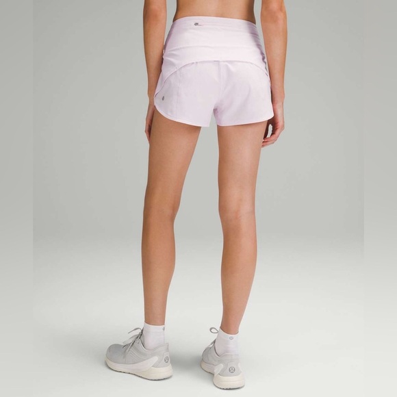 A Lululemon Speed Up High-Rise Lined Short 2.5" - Picture 2 of 5